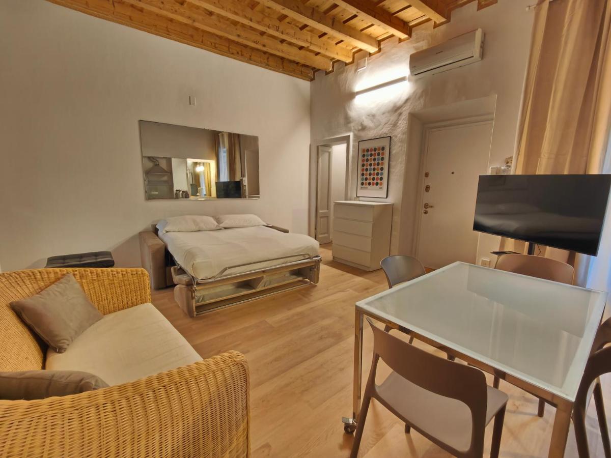 Crocetta Charme Apartment Милано Екстериор снимка